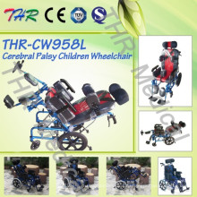 Детская инвалидная коляска с церебральным параличом